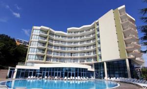 Obóz Młodzieżowy w Bułgarii Hotel Elena 24h Park All Inclusive 2022